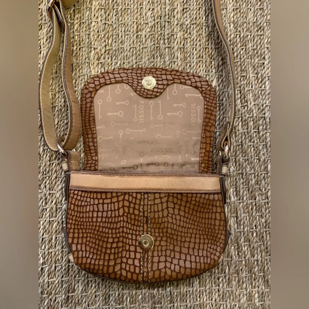 Small Vintage Fossil Crossbody Purse